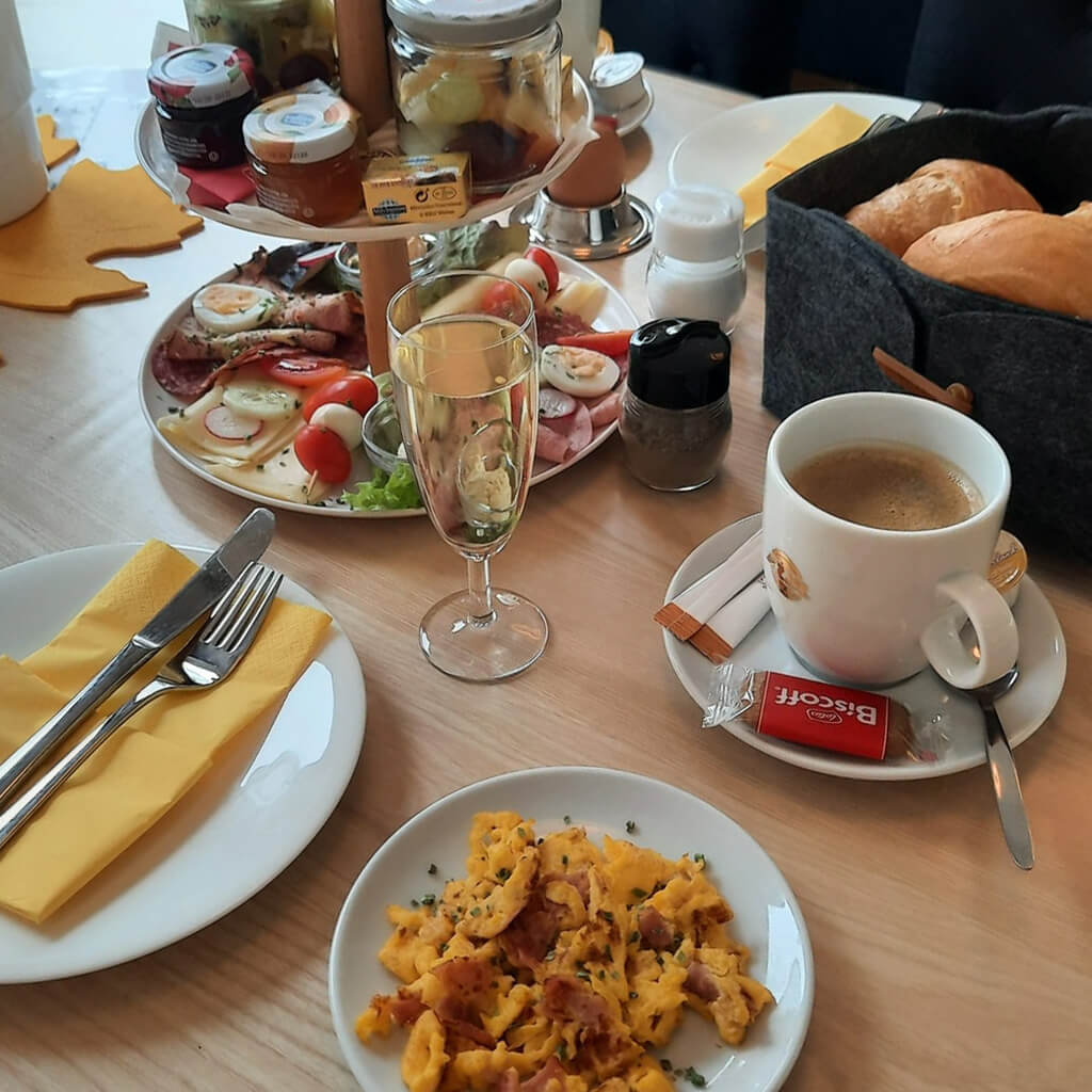 Konditorei Café Ju – Frühstück